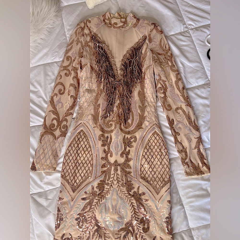 Pretty Tina sequins dress